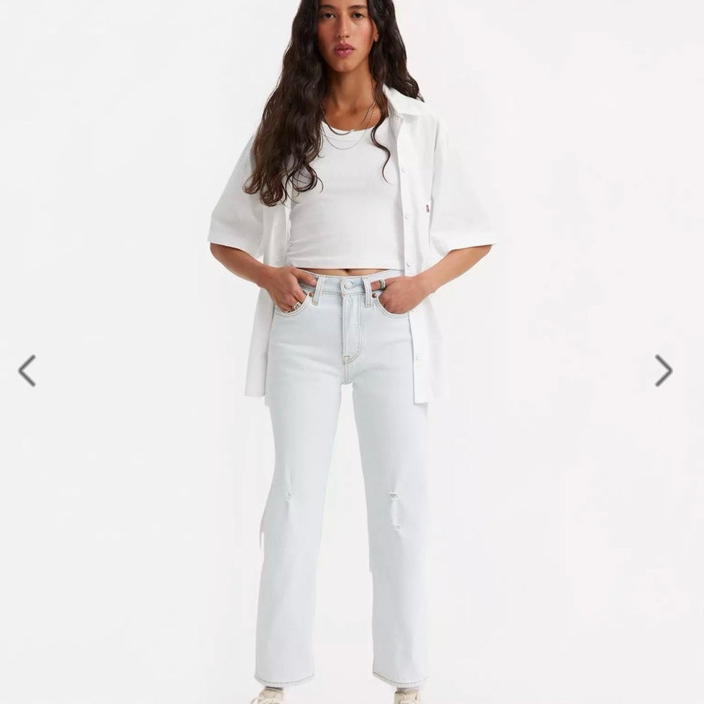 Levi's Women's light blue Straight Leg Jeans